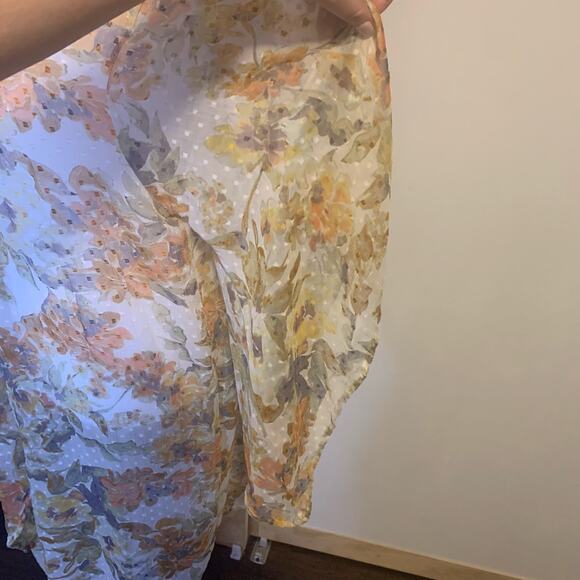 Vince Camuto cream floral sheer duster - Picture 5 of 8